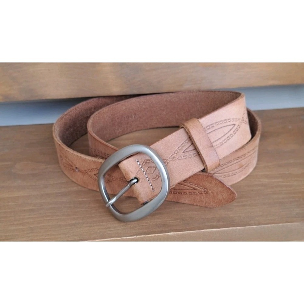 Buckle Men's Tan Leather Western-Style Belt Embrossed Brass Buckle Size L 40"